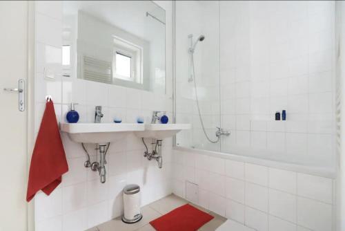 Apartment France | Operastreet