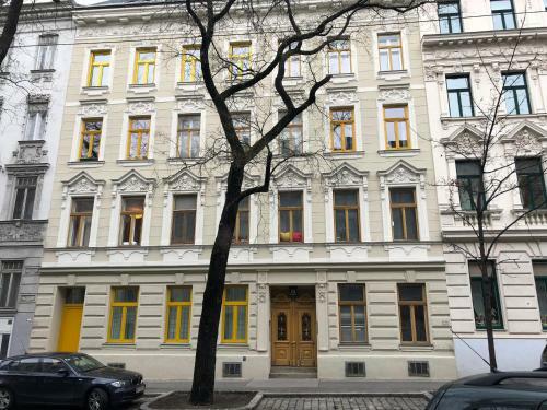 Hena�s City Apartments
