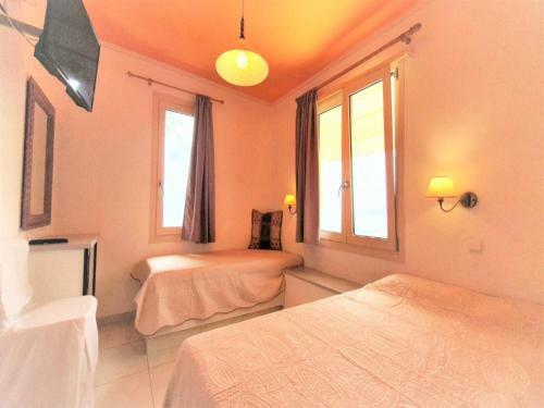 Entire Villa Full View 3 Bedrooms 3 Bathrooms 3 Kitchens