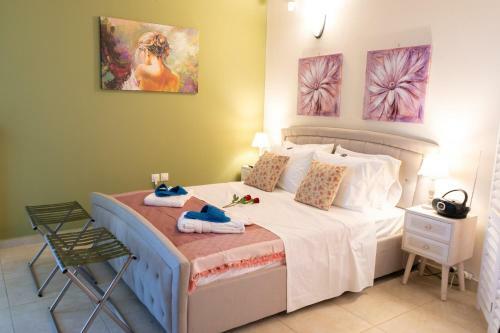 P&s Luxury Home In Cretan Nature With Sea View