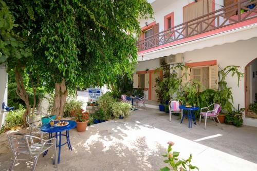 Albergue Sofia Rooms