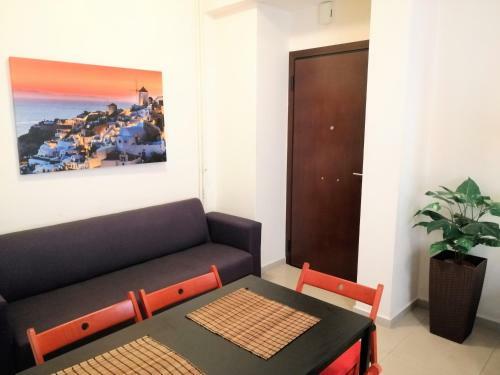 Modern Apartment In Piraeus