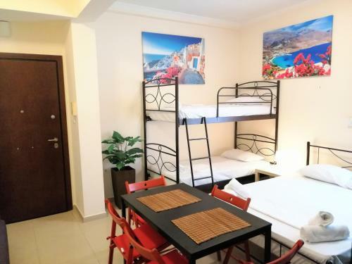 Modern Apartment In Piraeus