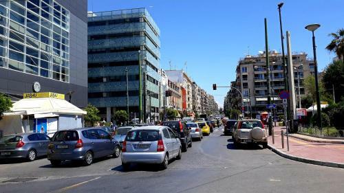 Paradise Apartment In Piraeus Centre