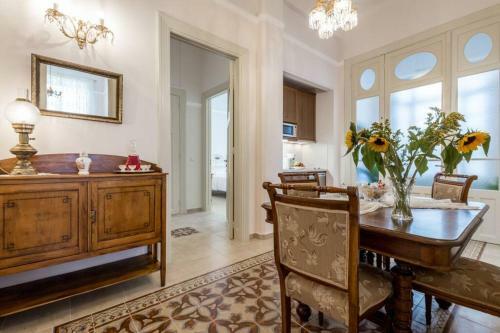 Apartamento Neoclassical Flat With 2 Bedrooms In Piraeus