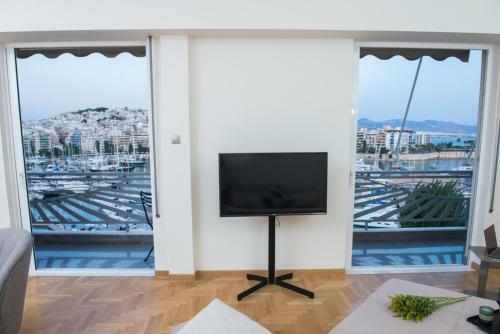 Piraeus Seaview Elegant Apartments
