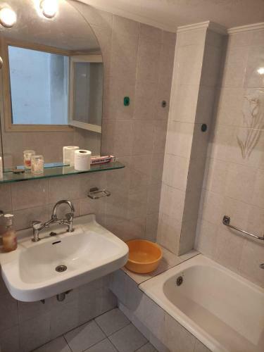 Apartamento Fanis House