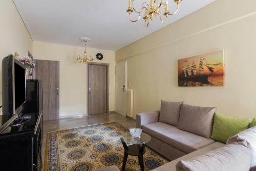 2 Bedroom Apartment Next To Marina Zeas