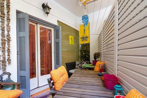 Tropical Apartment In Pireaus Center