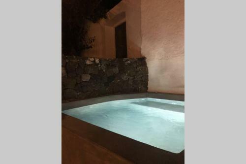 Villa Santorini Folia Cave House, 4 Pers, View, Jacuzzi