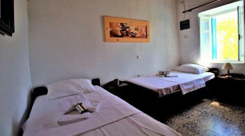 Old Granny's Home In Plakes Milos