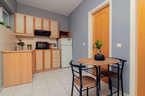 Avouris 2 Bedroom Apartments