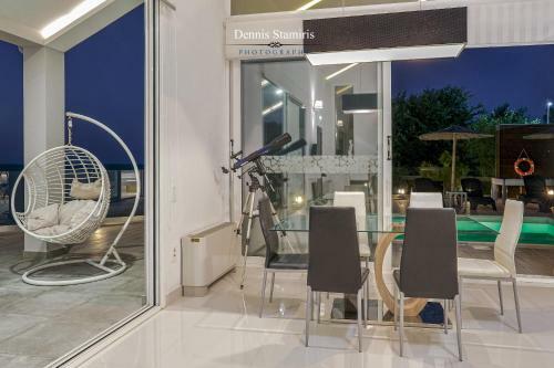 Luxury Villa Cavo Mare Meltemi With Private Pool & Jacuzzi