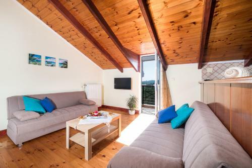 Soso's Sea View Apartment