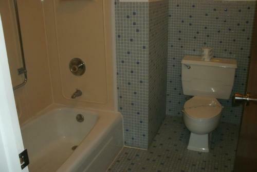 Hotel Budget Host Inn