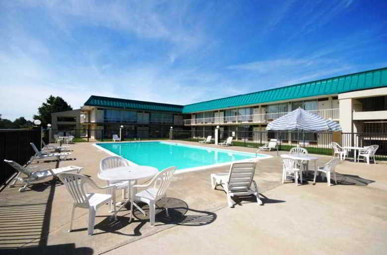 Hotel Econo Lodge Cave City