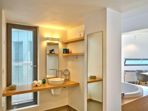 Apartamento Alectrona Luxury Living Suites
