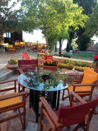 Hostal Archontiko Pantou