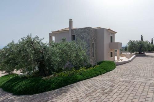 Luxury Private Villa With Outstanding 180� Seaview