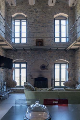 1bdr Loft In Stone Tower, Majestic View In Mani