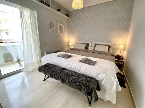 Apartamento Nice Seafront Flat - Beach, Port Athens Airport