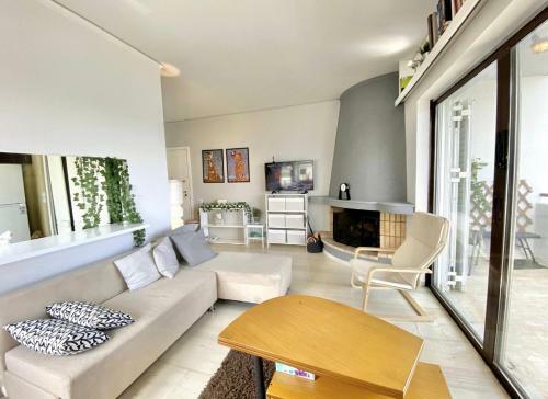 Apartamento Nice Seafront Flat - Beach, Port Athens Airport