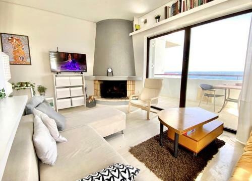 Apartamento Nice Seafront Flat - Beach, Port Athens Airport