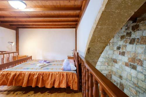 Traditional Cretan Stone House /2