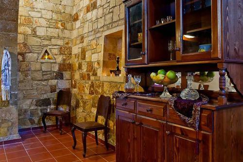 Traditional Cretan Stone House /2