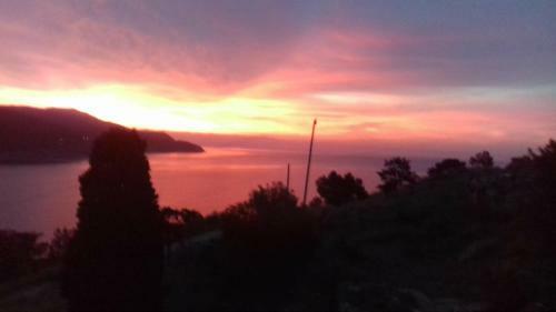 Sunrise View House