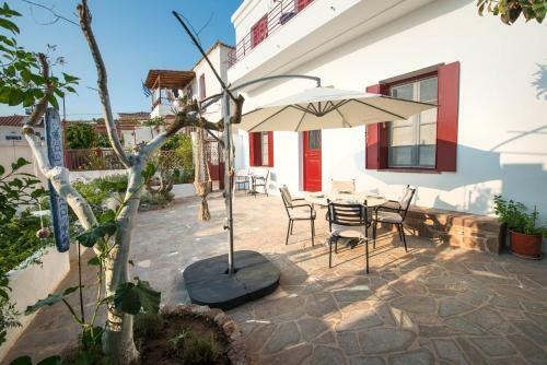 Aquarella-fairytale Apartment With Sunset View