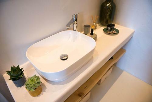 Aquarella-fairytale Apartment With Sunset View