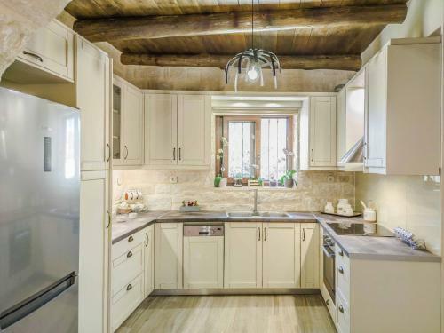 Christine Countryside House - Fully Renovated With All Modern Comforts