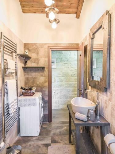 Christine Countryside House - Fully Renovated With All Modern Comforts