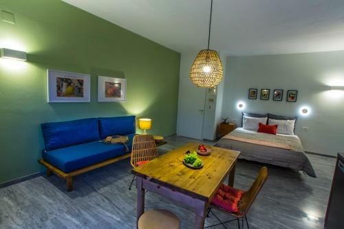 Apartamento Koukounari Living Spaces