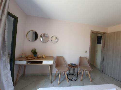 Freesia Grand Sea View Apartment