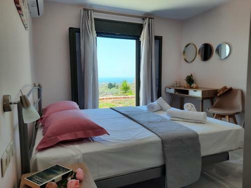 Freesia Grand Sea View Apartment