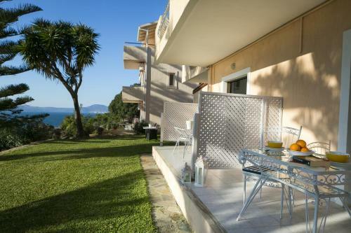 Panorama Fanari Studios And Apartments