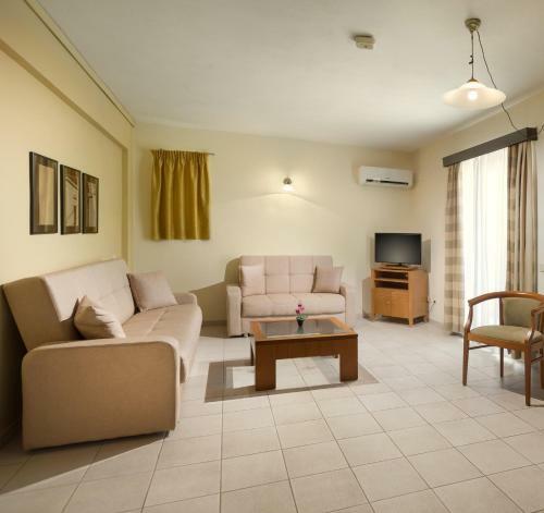 Hotel Aeolian Village Beach Resort
