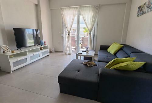 Lagonisi Apartment
