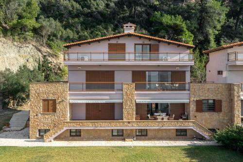 #flh-seagrove-beachfront Villa In Possidi