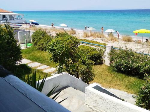 House By The Sea
