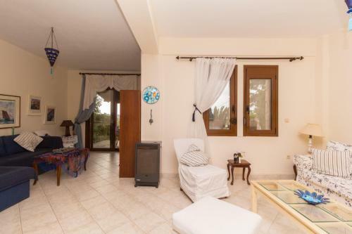 Luxury 2-floor Villa!!