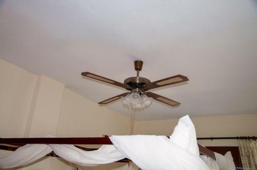 Luxury 2-floor Villa!!