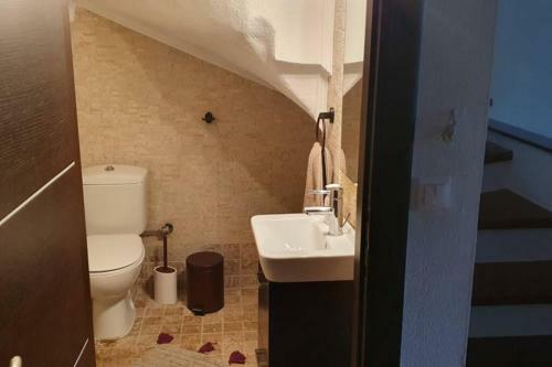 Luxury Maisonette 250m From The Sea