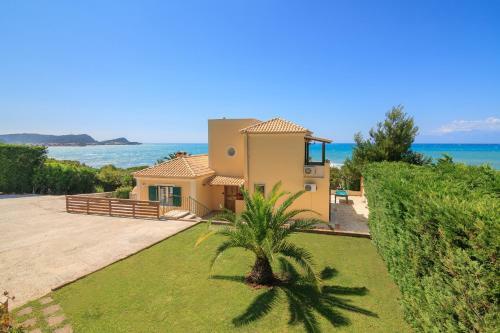 Beachfront Twin Villas