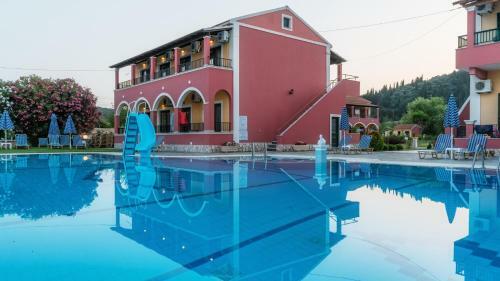 Spiros Apartments