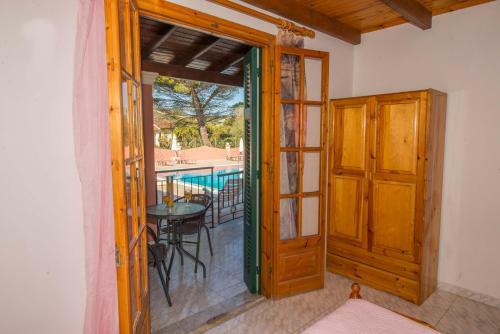 Georgia Apartments Sidari