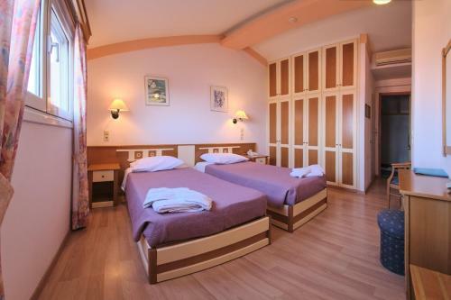 3 Brothers Hotel Sidari