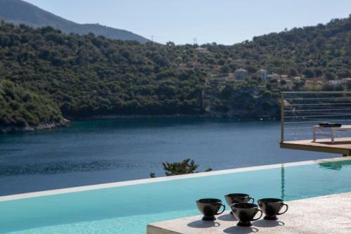 Villa Anthelia-idyllic View And Private Access To The Sea